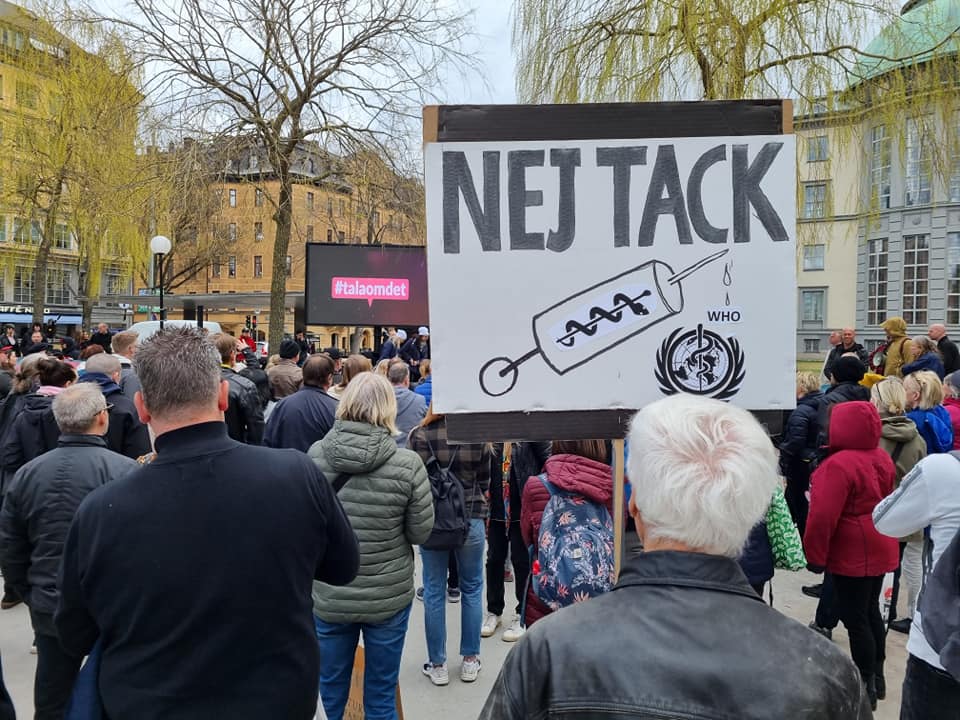 MoDs ordförande och initiativtagare till Tala om det höll tal på manifestation i Stockholm 1 Tala om det spruta