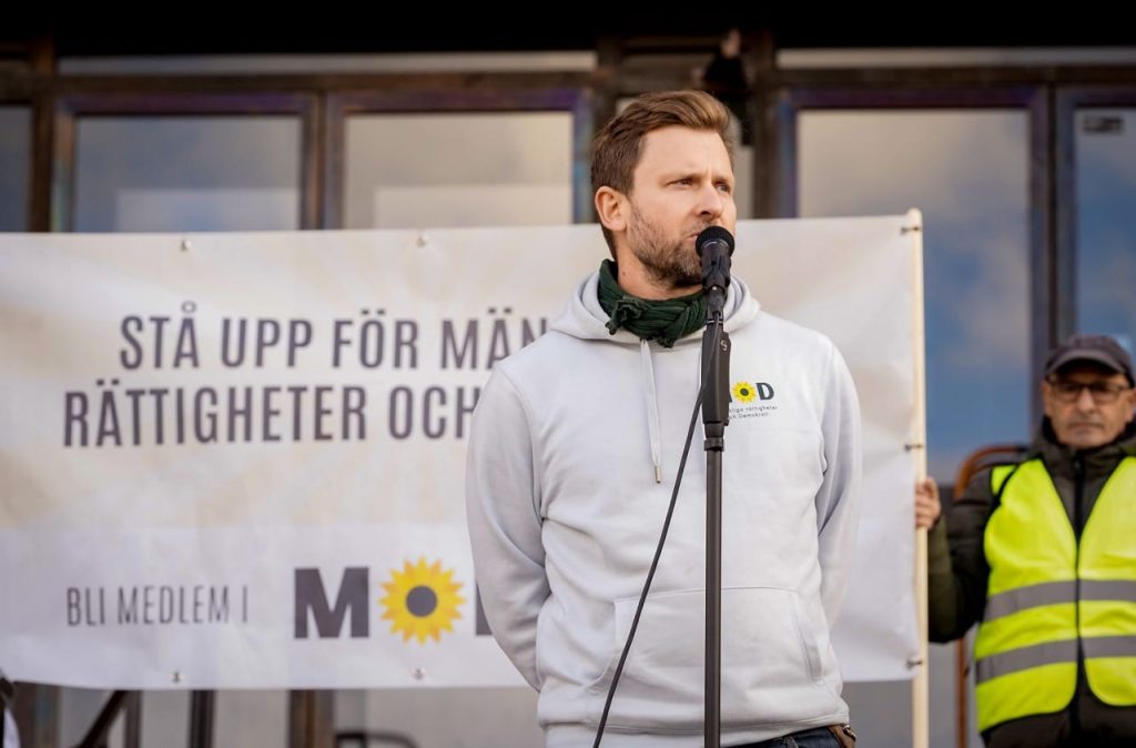 Jag har en dröm och en fredsplan | Andreas Sidkvist, partiledare MoD – Mänskliga rättigheter och Demokrati 5 2024 09 28 manifestation for fred medborgarplatsen vitflagg fredsalliansense 2 stor